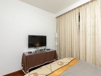 上海温馨滴水湖公寓 - 明亮一室一厅套房