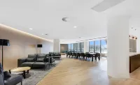 Melbourne Private Apartments - Collins Street Waterfront, Docklands