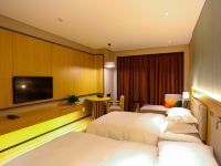 青岛海天红岛国际会展中心酒店 - 望海楼标准双床房