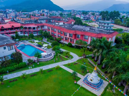 Hotel Pokhara Grande