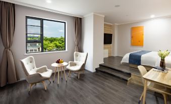 HanTing Premium Hotel (Guilin Zhengyang Pedestrian Street)
