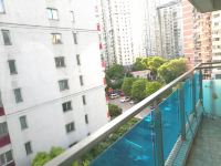 佳佳阳光服务公寓(上海徐家汇店) - 酒店附近