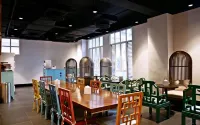 Caravel Hotel
