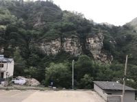 灵寿灵溪山庄客栈 - 酒店外部