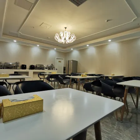 Huaibin Chunnuanhuakai Boutique Hotel (People's Government)