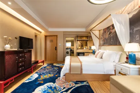 Home Plus Hotel (Chengdu Shuangliu International Airport)