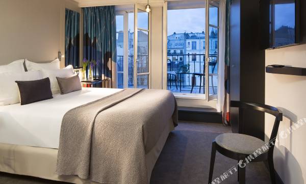 Hotel Les Matins de Paris