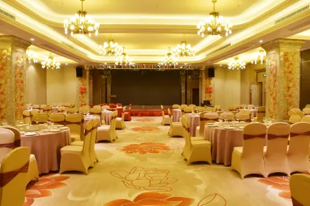 Wanjia International Hotel Отели рядом с достопримечательностью «Tianzhong Wanshou Tower»