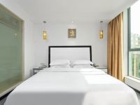 广州京都连锁酒店 - 标准大床房（自助洗衣）