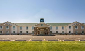 Cobblestone Inn & Suites - Soda Springs