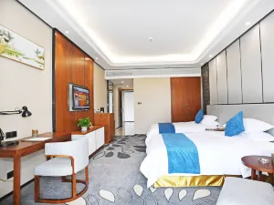 Donghu Hotel