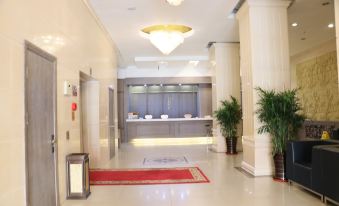 Beiguo Zhichun Business Hotel