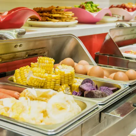 Ibis Hotel (Lanzhou Dongfanghong Plaza Guofang Department)