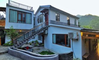 Jiujianban Hostel