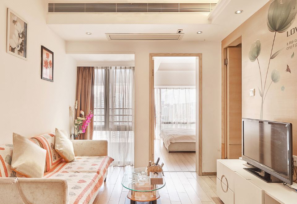 King Phoenix HotelStyle Apartment (Shenzhen Fenghuang Yinxiang)(鑫凤凰公寓