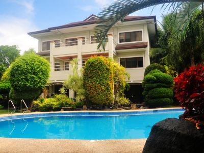 Golden Palm Resort
