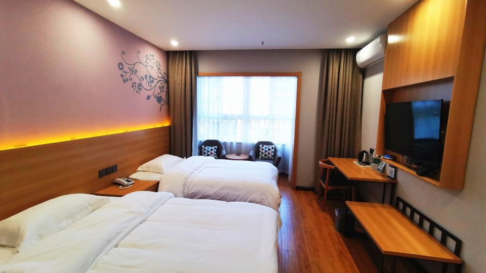 Xinyue Business Hotel