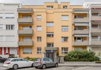 Swiss Star District 11 - Self Check-IN Hotels in Seebach