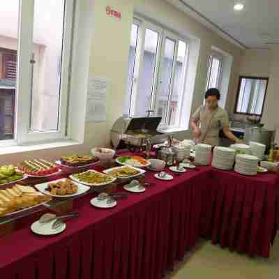 Thanh Ha Hotel Dining/Meeting Rooms