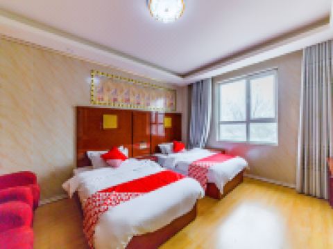 叶城苹果商务宾馆 - 豪华双床房