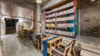 Flower Luxury · Taining Jingjing Tea Culture Resort Hotel Hotels in Taining County