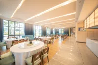 Tuke China Hotel (XianNing Railway Station Xianning High-speed  North Railway Station)