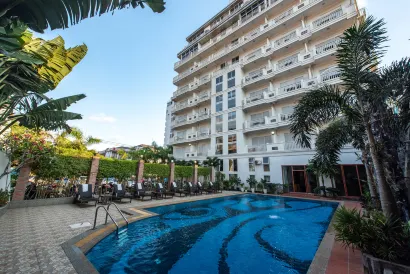 Aristocrat Residence & Hotel