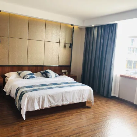 Mengyin Shengshi Hotel