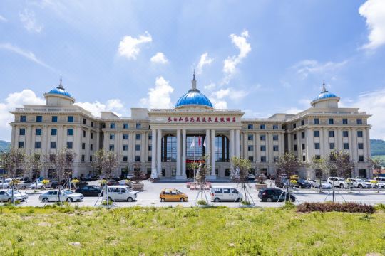 长白山乐高美温泉度假酒店