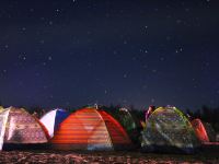 敦煌国际沙漠露营基地 - 两大一小家庭帐篷(公共卫浴)