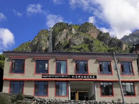 Diebu Zhagana Black Tent Homestay (Scenic Area) Отели в г. Диебу