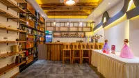 yueji Guesthouse(Baishuizhai scenic spot) - Inns