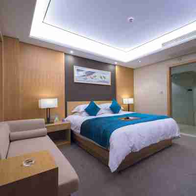 臨海台運逸酒店 Rooms