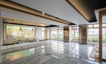 Ostay Vermillion Namba