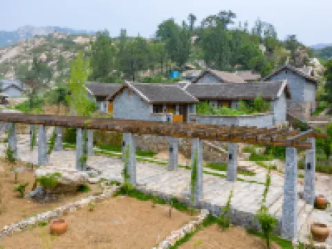 Floral Hotel· Fuquan Mountain Hotel (Yimeng Mountain Tourist Area Mengshan National Forest Park) Hoteles en Pingyi