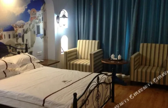 桐柏紅天主題酒店