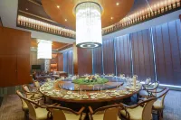 Wyndham Grand Plaza Royale Kaidi - Aamiainen