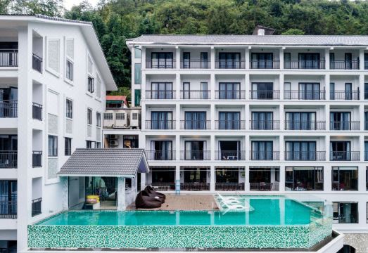 밤부 스파 호텔