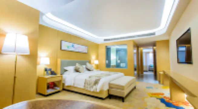 Jiuzhou Fangyuan Hotel(Yichang Wanda Binjiang Store)