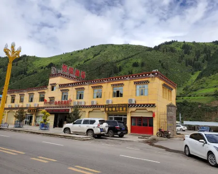 Liwu Qiyuejia Hotel Hotels in Riwoche County