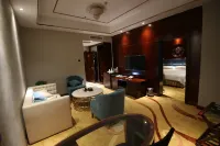 Hualong Hotel Hotels in Aksu City