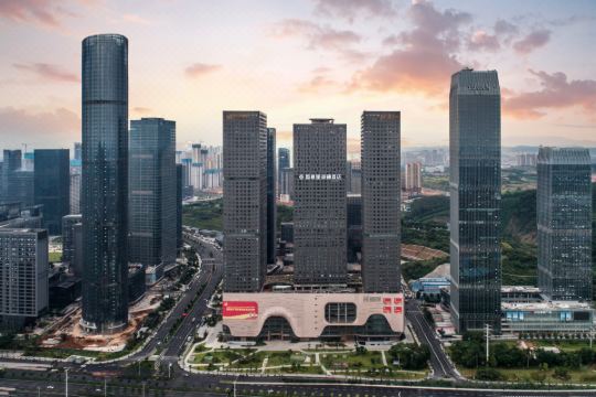 香榭里御尊酒店(南宁总部基地地铁站店)预订价格,联系电话位置地址【