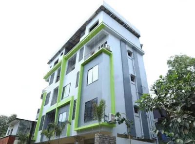 The JK Hotel - Opp Railway Station