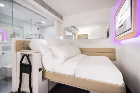Yotelair Singapore Changi Airport