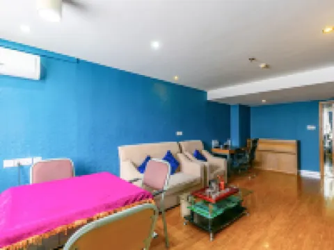 Jingtone Hotel (Laibin City Square Wal-Mart Binjiangyuan) Hotels in Laibin