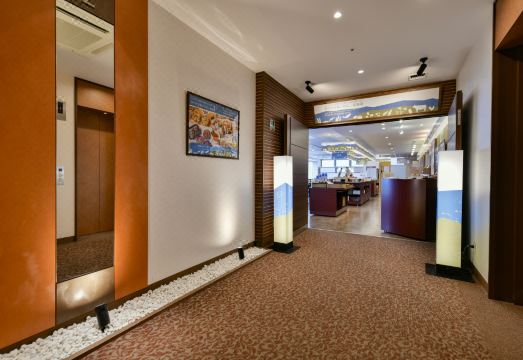 베셀 인 사포로 나카지마 파크의 외관 및 입구 사진