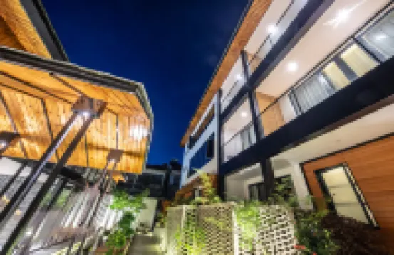 Three Flower Hotel Hotels near Panda Pavilion