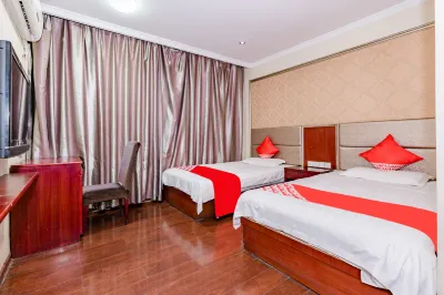 OYO Guangyuan Business Hotel (Xinyang Railway Station Tianrun Plaza)