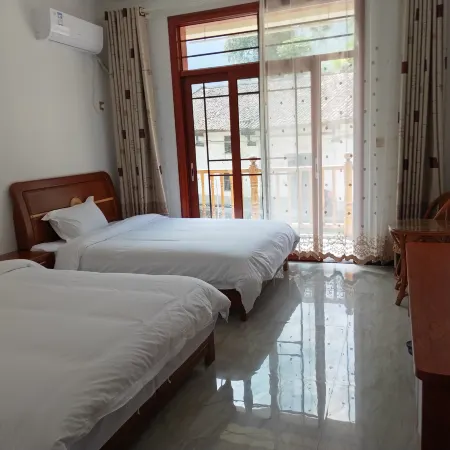Yichun Dashuxia Inn