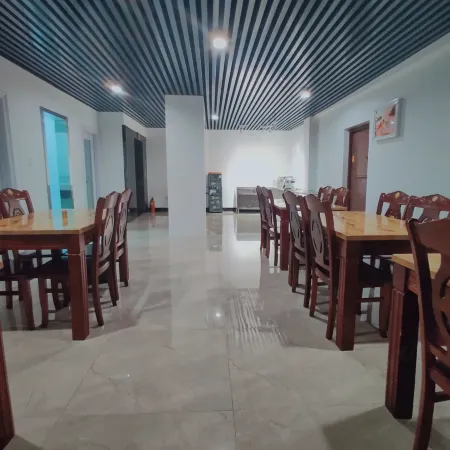 Weisidun Hotel